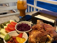 -卷心菜和避孕套餐厅(Pattaya)