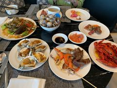 -云端西餐厅(南宁龙光那莲豪华精选酒店)