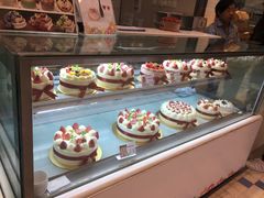 -花花卷卷·鲜食蛋糕(静安久光百货店)