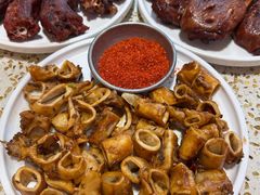 -小董哥烤串·爆汁大油边(故宫店)