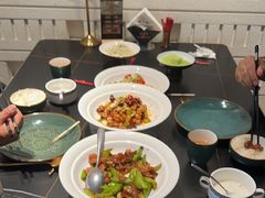 -鸽子侯·家宴·平价海鲜(绿地店)