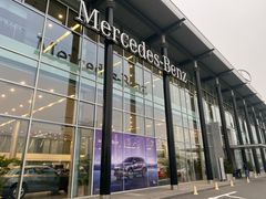 -天津波士信达奔驰4S店(卫津南路店)