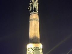 -人民防洪胜利纪念塔