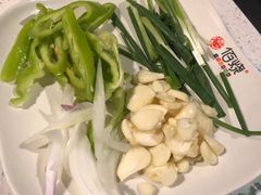 -佰烧海鲜烤肉火锅自助(世茂国际广场店)