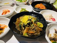 杂菜-本家韩国烤肉(青岛万象城店)