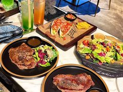-STARRY CAFE & LOUNGE BAR(高新店)