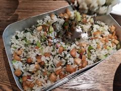 -蜜桃餐厅·伴山(湖滨商业街店)