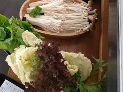 -左庭右院鲜牛肉火锅(浦江欢乐颂店)