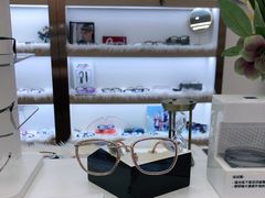 -无界眼镜MaxLess(南翔印象城店)