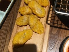 -明洞阿姨·韩式酱蟹烤肉·创意料理(三元桥店)