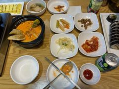 -山海珍味韩国料理(奥城店)