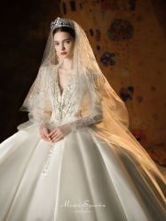 -Renee芮亦婚纱