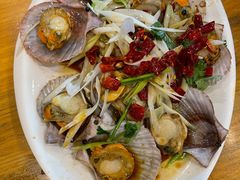 油泼扇贝-老东镇啤酒屋海鲜加工·蒸汽海鲜·海鲜烧烤(台东店)