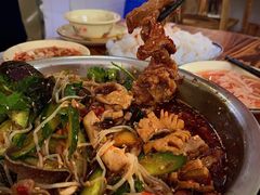 -周良天山牛杂城(天山路总店)