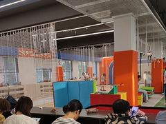 -悦动体能篮球羽毛球网球(三里河店)