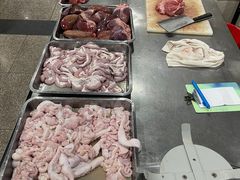 -标记美食新鲜猪杂(兴南大道店)