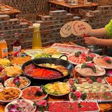 菜品新鲜好吃，鸭肠爽脆，牛肉嫩滑，脆鲷嫩滑鱼片！