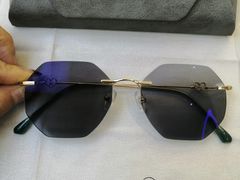-爱视眸Eyeblling眼镜·依视路·蔡司镜片折扣店(百联南方商城购物中心)
