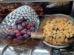-宝利来国际大酒店-凤凰阁旋转餐厅