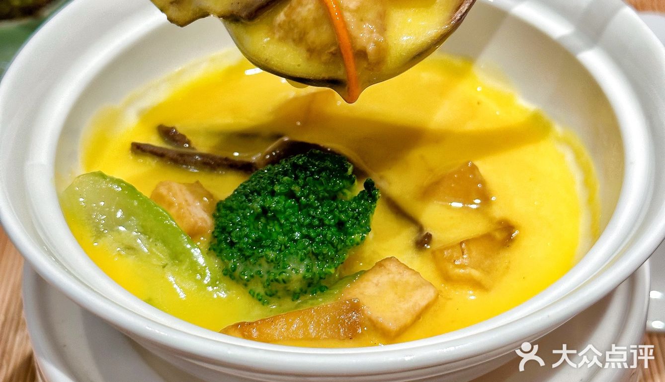 在茶馆中炫个仪式感🈵️满的素食美味～