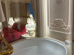 -上海白金汉爵大酒店(大零号湾国际会议中心店)
