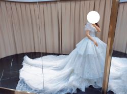 -拉瑞娜LaReine婚纱礼服高级定制