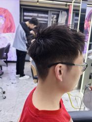 -藤野造型烫发染发