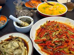 -川流不息·地道川菜·小龙虾(松东路店)