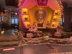 -小天鹅火锅·一线江景洪鼎旗舰店(洪崖洞店)