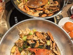 -七欣天香辣蟹火锅(上海银亿滨江店)