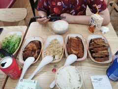 -瑞霖·隆江猪脚饭