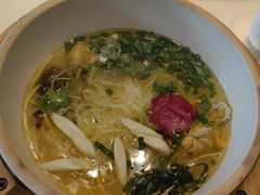 -云南荟·湖畔领宴(领事馆店)