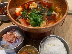 -成都你六姐·牛肉冒菜(城市集市合生汇店)