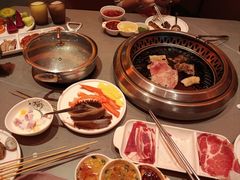 -黑金·寻焰自助百汇·烤肉·火锅(中街店)