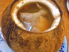 椰子燉鵪鶉-達揚原味燉品(文明路店)