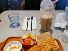 -必胜客(瑞虹店)