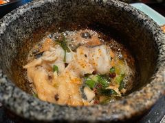 石锅香鱼-南苑环球酒店-稻菊日式餐厅(鄞县大道店)