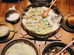 -啫两手·啫啫煲·小饭堂(龙城万科里店)
