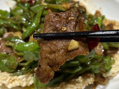 -巴特餐饮6加1音乐餐吧·新疆菜