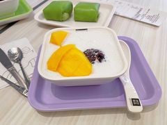 芒果白雪黑糯米甜甜-满记甜品(万象城店)