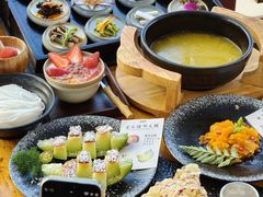 -桥香园过桥米线(国贸店)