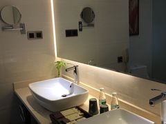 -三亚亚龙湾五号度假别墅酒店