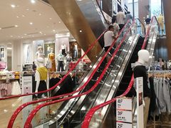 -优衣库(深圳万象天地旗舰店)