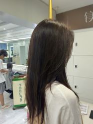 -镁连社·美联社