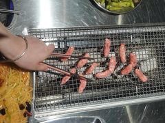 -马路牙子烧烤音乐酒馆(望京店)