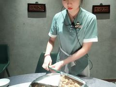 -粤凤佬