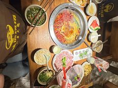 -城墙拐拐火锅(三峡广场黑金冠店)
