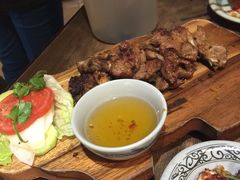-大头虾越式风味餐厅(光明广场店)