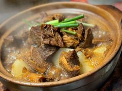 -阿润打边炉·鲜切鸡煲(华漕店)