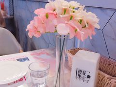 -樱花里音乐餐吧·牛扒椰子鸡(东圃店)